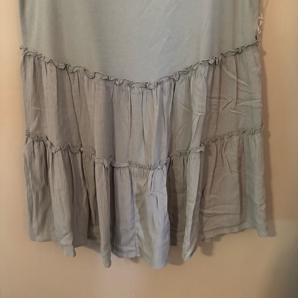 Sleeveless Tiered dress with shorts built in - Seagrass - Picture 3 of 11